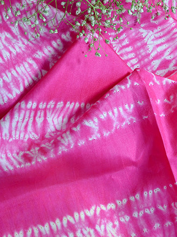 Hot pink Dabu tire